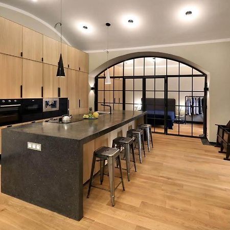 Design Loft 2 Minutes To Wenceslas Square Prague Exterior photo