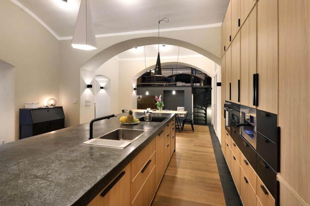 Design Loft 2 Minutes To Wenceslas Square Prague Exterior photo