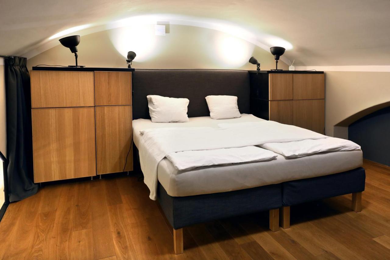 Design Loft 2 Minutes To Wenceslas Square Prague Exterior photo